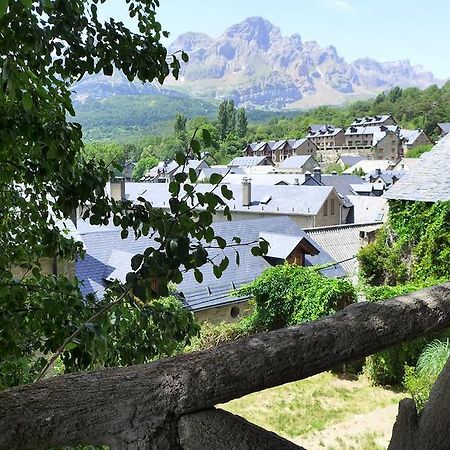Hotel Mariana Tramacastilla de Tena Eksteriør billede